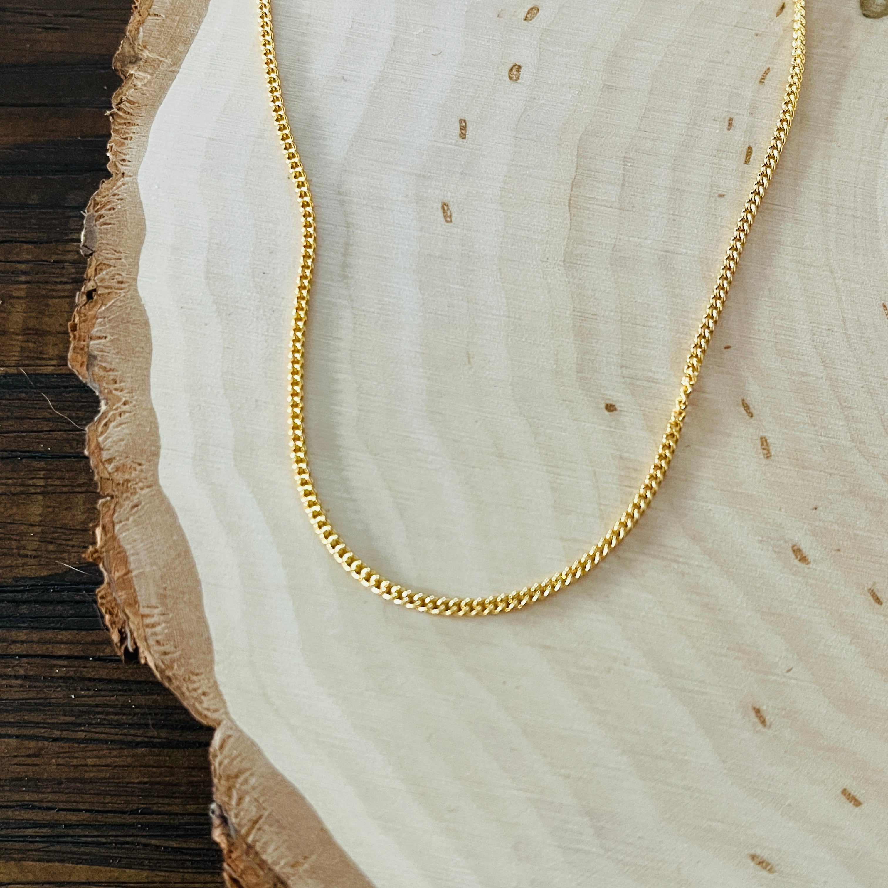LAYERING NECKLACES