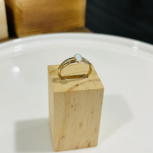 OVAL OPAL RING SET