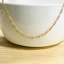 Load image into Gallery viewer, LEVI NECKLACE
