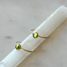 Load image into Gallery viewer, PERIDOT RING
