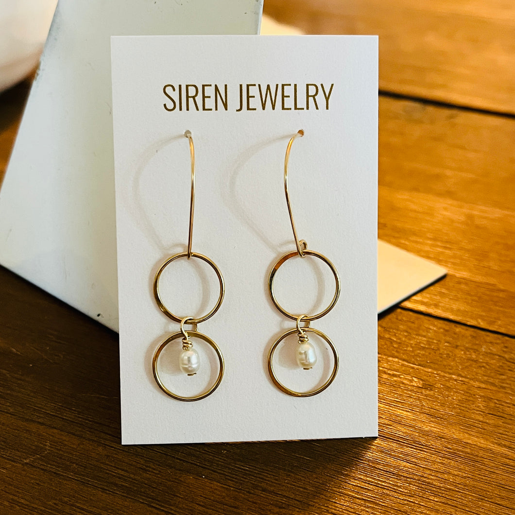 PEARL EARRINGS