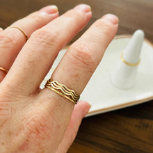 Load image into Gallery viewer, WAVE STACKING RING
