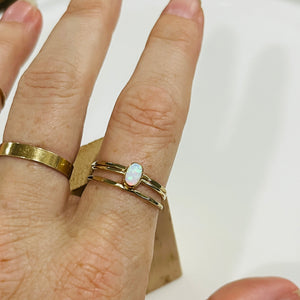 OVAL OPAL RING SET