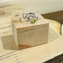 Load image into Gallery viewer, PERIDOT ARCH RING BUNDLE
