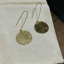 Load image into Gallery viewer, DISC DROP EARRINGS
