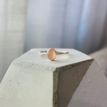 Load image into Gallery viewer, PINK CHALCEDONY LARGE OVAL RING
