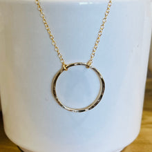 Load image into Gallery viewer, OLIVIA NECKLACE
