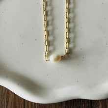 Load image into Gallery viewer, PEARL PAPER CLIP NECKLACE
