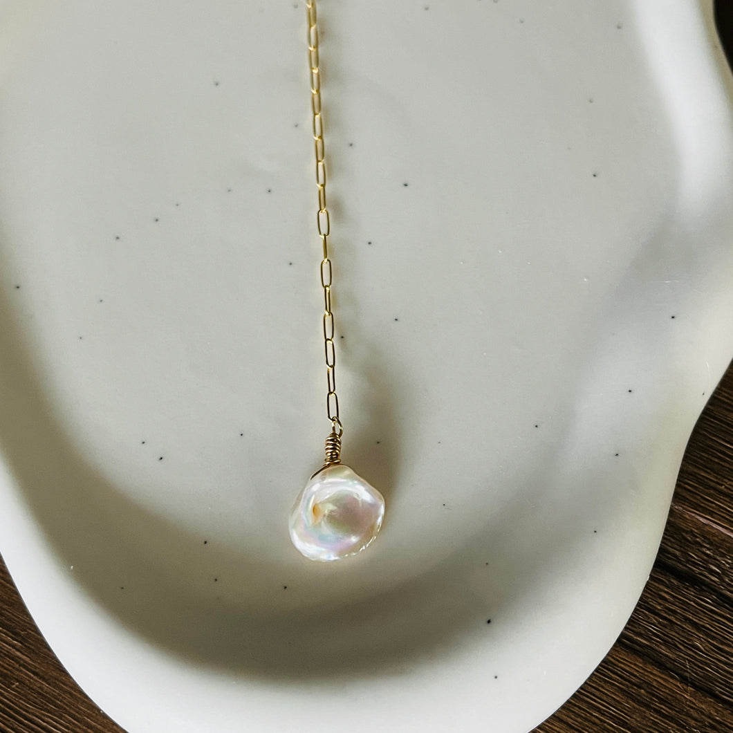 PEARL BACK NECKLACE