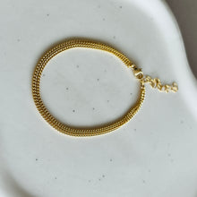 Load image into Gallery viewer, SIRENA BRACELET
