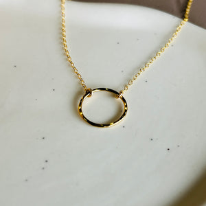 SMALL OLIVIA NECKLACE