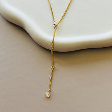 Load image into Gallery viewer, DIAMOND LARIAT CURB NECKLACE
