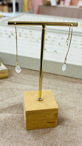 GEM HANG EARRINGS