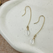 Load image into Gallery viewer, GEM HANG EARRINGS
