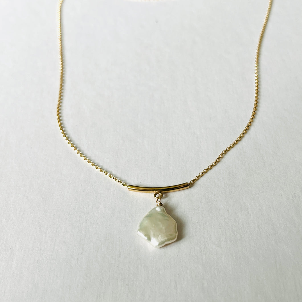 MARLEY PEARL NECKLACE