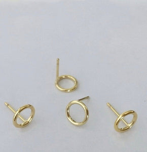 CIRCLE  STUDS