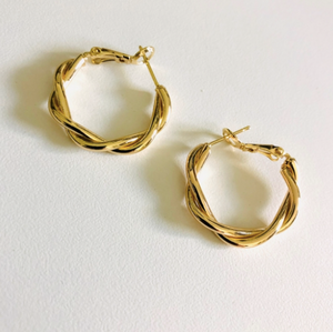 TWISTED HOOPS