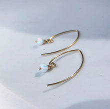 Load image into Gallery viewer, TOLLA EARRINGS
