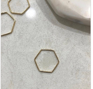 HEXAGON RING