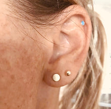 Load image into Gallery viewer, DOT STUD EARRINGS
