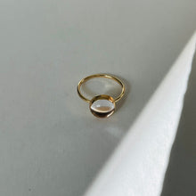 Load image into Gallery viewer, MEGA QUARTZ RING
