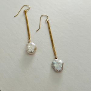 KEISHI PEARL EARRINGS