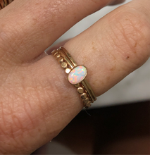 Load image into Gallery viewer, OPAL OVAL RING
